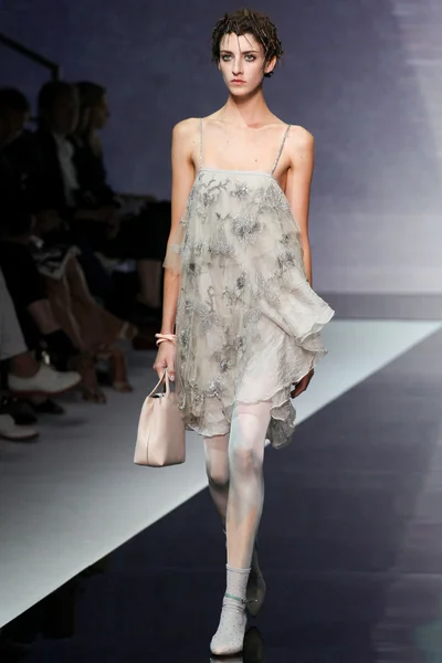 Look 92